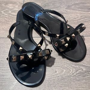 Authentic Valentino black classic sandal